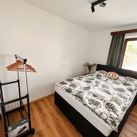 Perfekte Lage! Ganze Wohnung Burgblick Residenz Sankt Veit an der Glan Exteriér fotografie